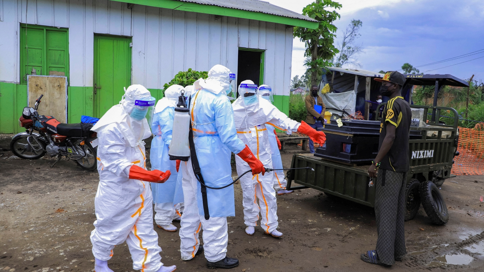 Ebola chủng hiếm tiếp tục lan rộng tại CHDC Congo, thế giới tăng tốc ứng phó